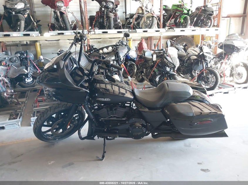 2024 Harley-Davidson Fltrx VIN: 1HD1KH713RB632812 Lot: 43555321