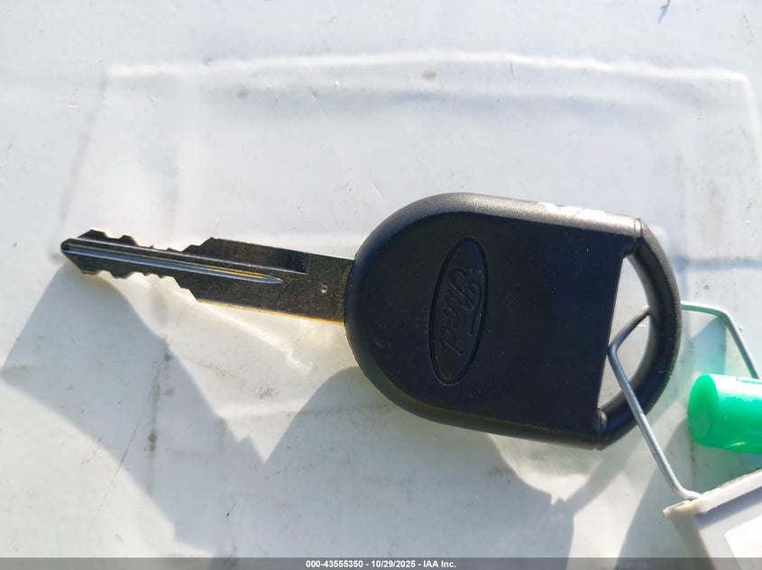 2016 Ford F-250 Xl VIN: 1FDBF2B68GED17537 Lot: 43555350