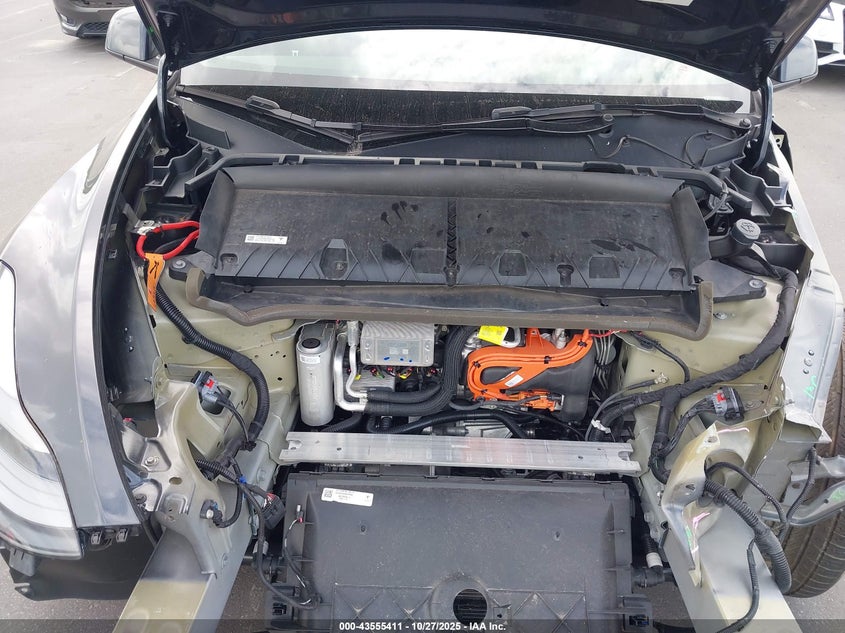 2024 Tesla Model Y Performance Dual Motor All-Wheel Drive VIN: 7SAYGDEF0RF037408 Lot: 43555411