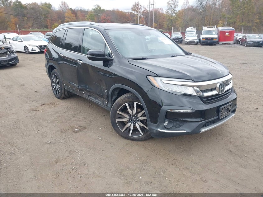 HONDA PILOT AWD TOURING 8 PASSENGER