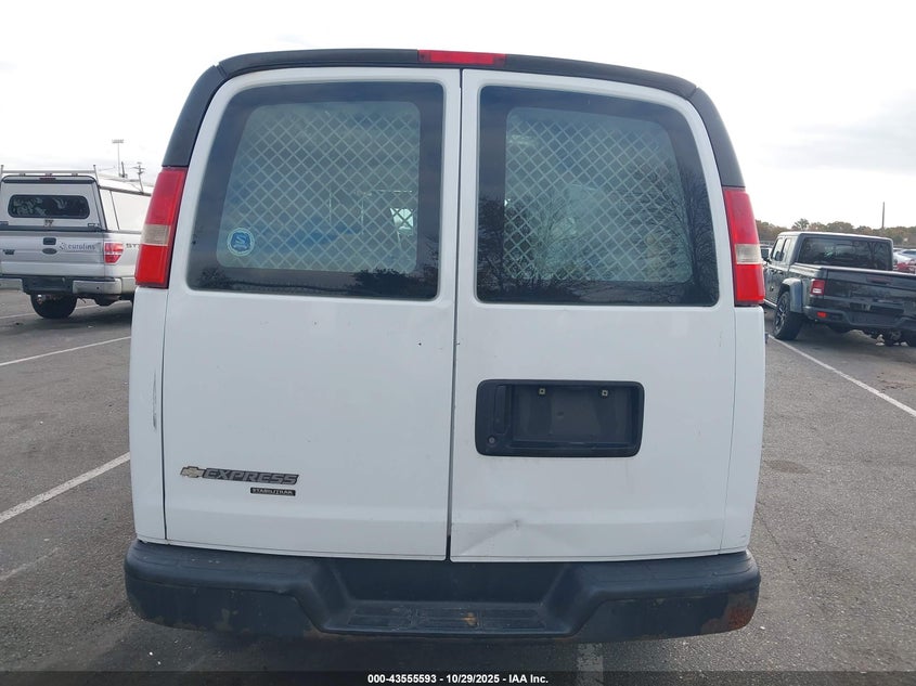 2015 Chevrolet Express 2500 Work Van VIN: 1GCWGFFF6F1221707 Lot: 43555593