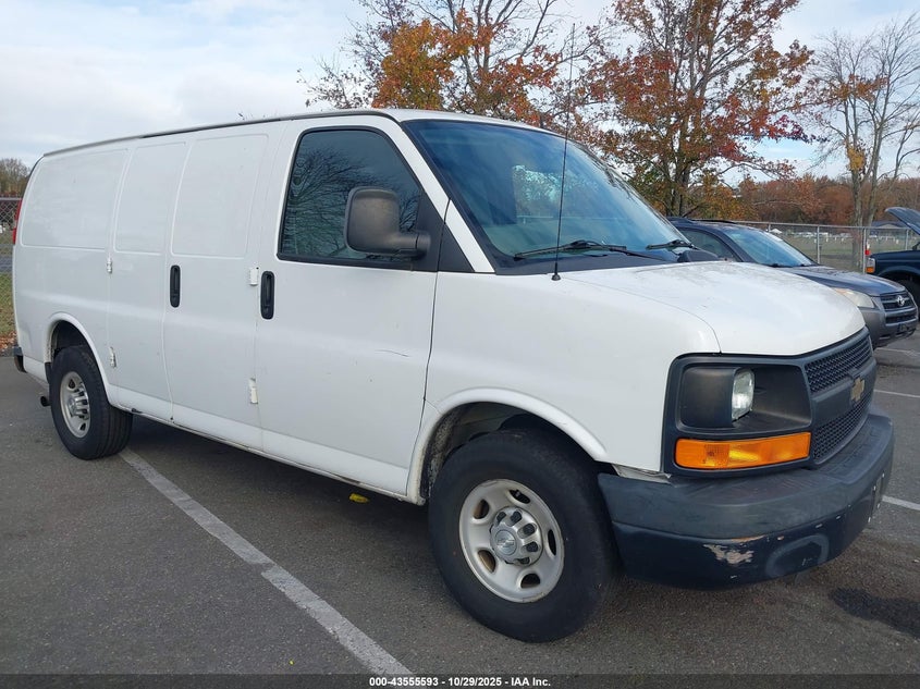 2015 Chevrolet Express 2500 Work Van VIN: 1GCWGFFF6F1221707 Lot: 43555593