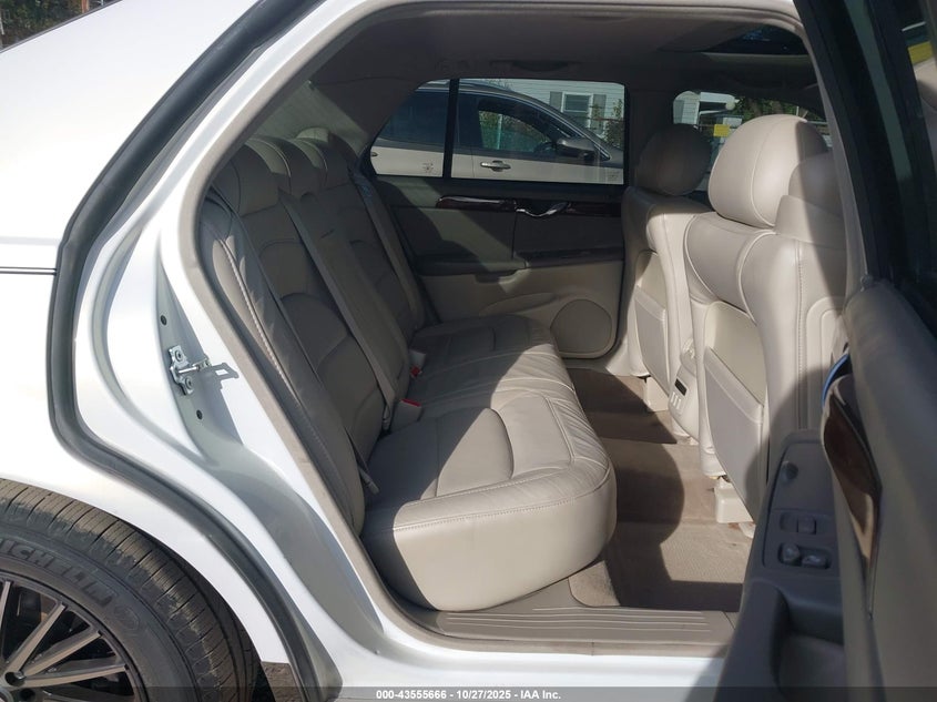 1G6KF57935U129409 2005 CADILLAC DE VILLE photo no. 8