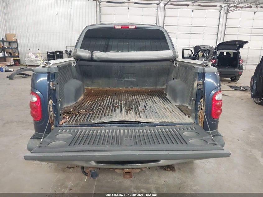 2003 Ford F-150 Lariat/Xlt VIN: 1FTRW08L43KD52320 Lot: 43555677