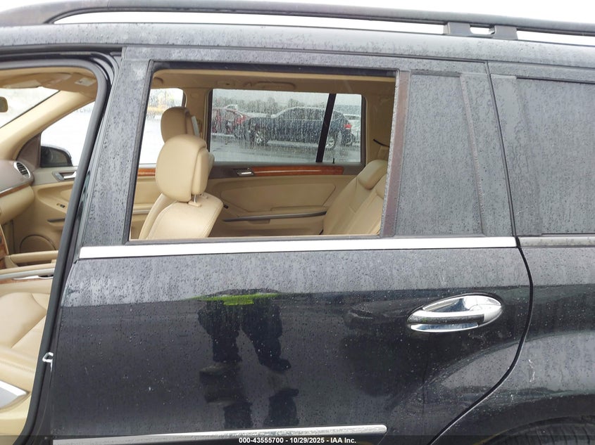 2007 Mercedes-Benz Gl 450 4Matic VIN: 4JGBF71E37A205676 Lot: 43555700