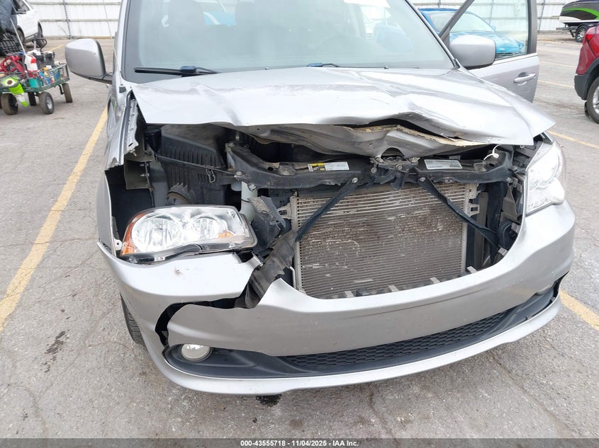 2018 Dodge Grand Caravan Sxt VIN: 2C4RDGCG1JR216105 Lot: 43555718