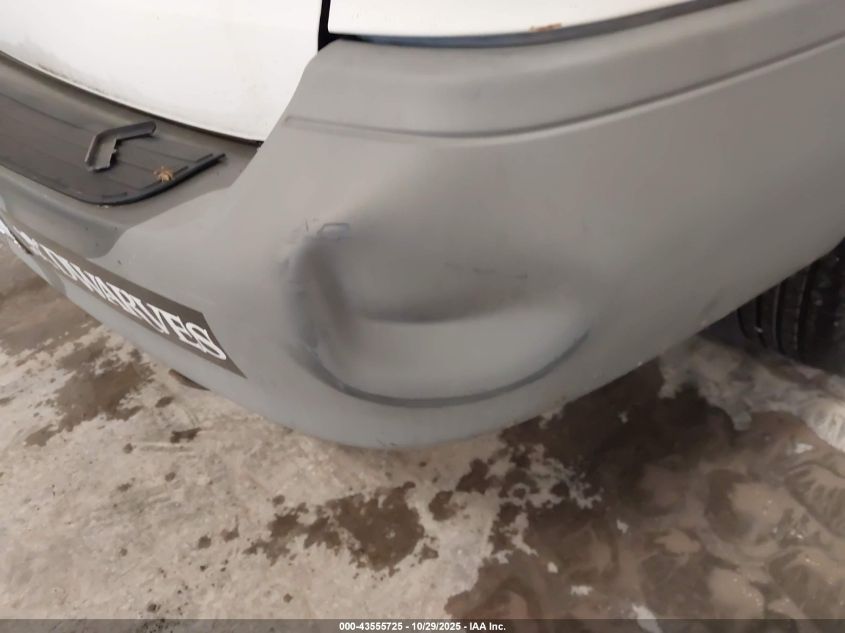 2000 Toyota Sienna Ce VIN: 4T3GF19C9YU245399 Lot: 43555725