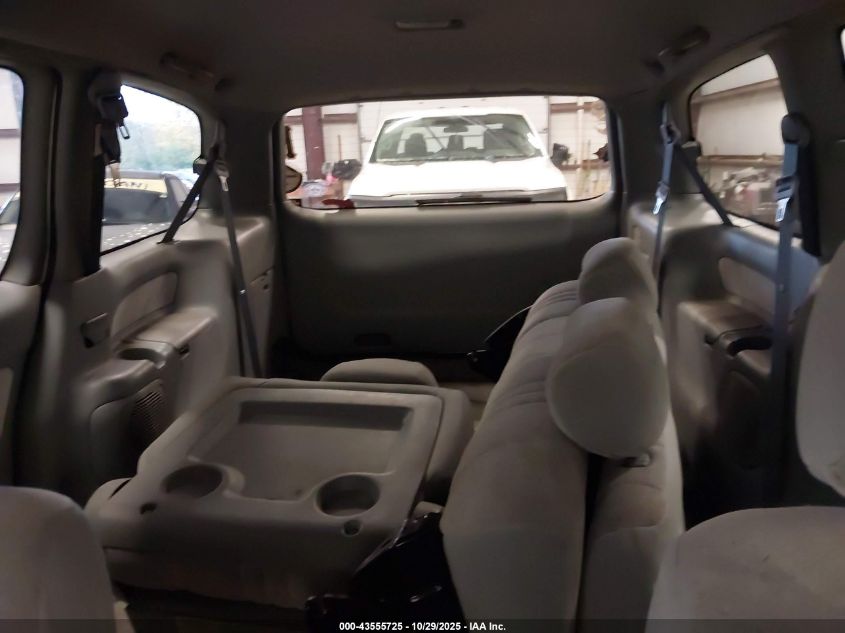 2000 Toyota Sienna Ce VIN: 4T3GF19C9YU245399 Lot: 43555725