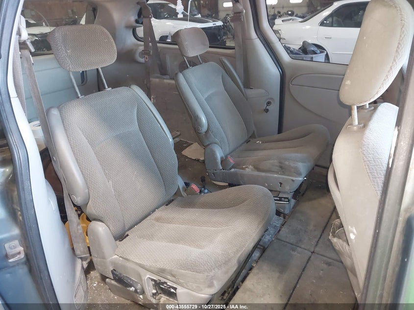 2006 Chrysler Town & Country Touring VIN: 2A4GP54L46R795610 Lot: 43555729