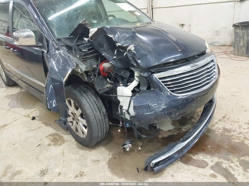 2011 Chrysler Town & Country Touring-L VIN: 2A4RR8DG3BR630715 Lot: 43555746