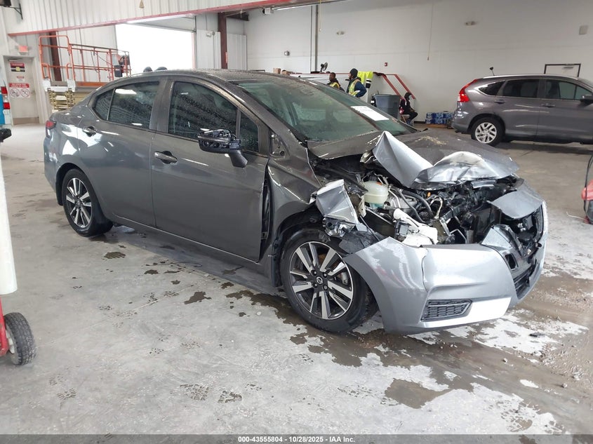 NISSAN VERSA SV XTRONIC CVT