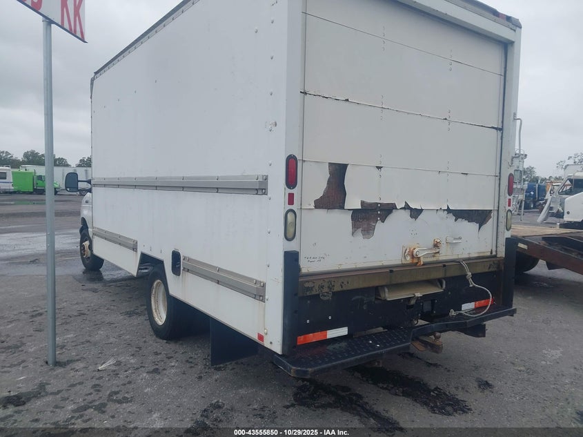 2006 Ford E-350 Cutaway white other gasoline 1FDSE35L36HB21982 photo #4