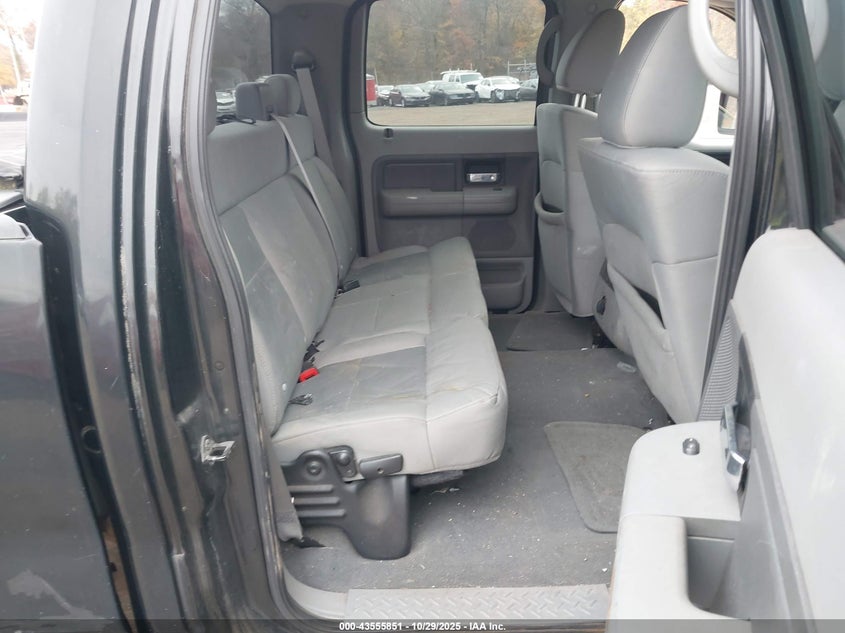 2007 Ford F-150 Fx4/Lariat/Xlt VIN: 1FTPW14527FB30572 Lot: 43555851