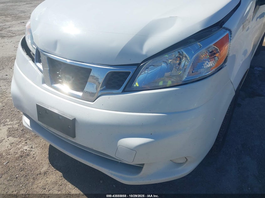 2019 Nissan Nv200 Sv VIN: 3N6CM0KN1KK704565 Lot: 43555858