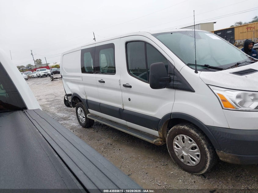 2018 Ford Transit-250 VIN: 1FTYR1ZM8JKB18114 Lot: 43555875