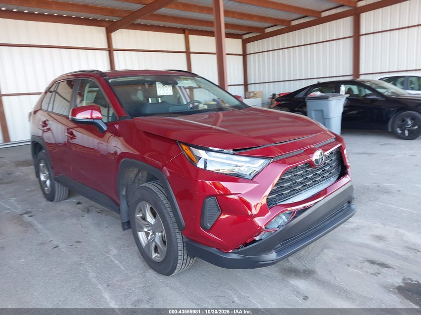 TOYOTA RAV4 XLE