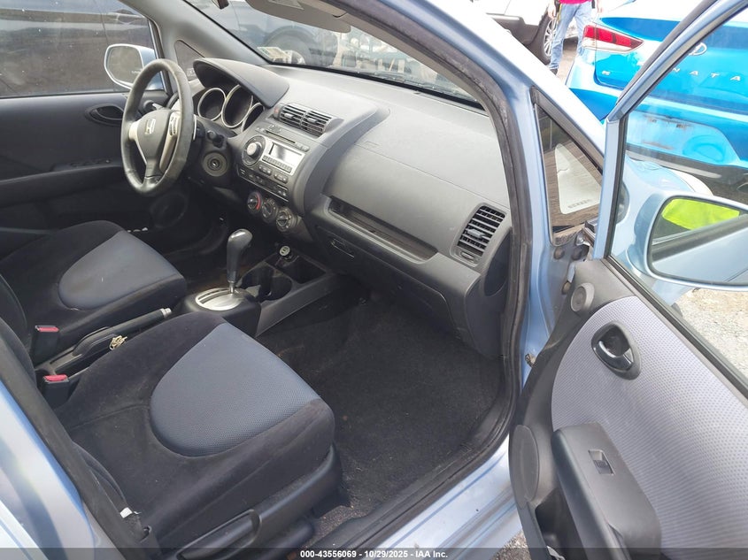 JHMGD38618S071624 2008 HONDA FIT photo no. 5