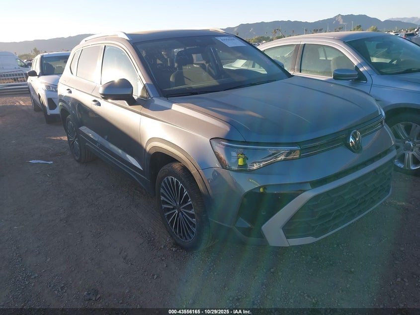 2025 VOLKSWAGEN TAOS 1.5T SE - 3VVSC7B24SM023094