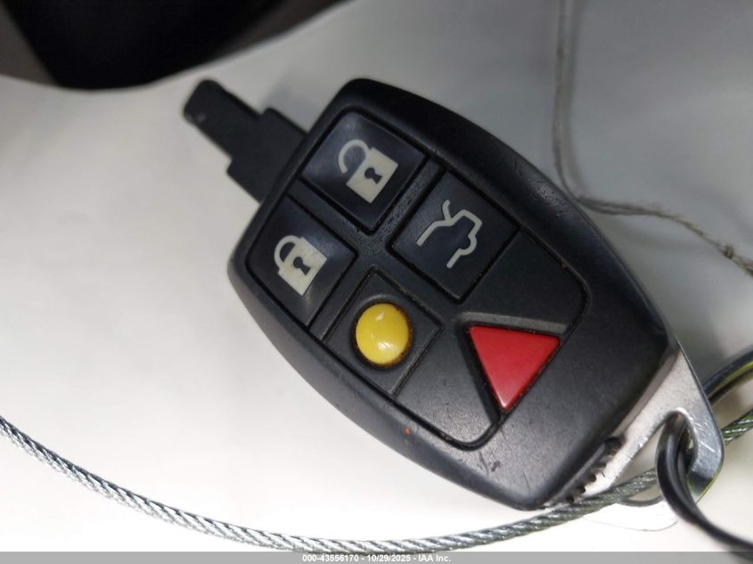 2006 Volvo S40 2.4I VIN: YV1MS382862223932 Lot: 43556170