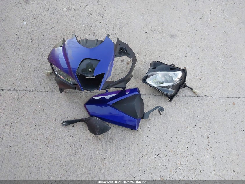 2024 Yamaha Yzfr3 A VIN: MH3RH18Y8RK016871 Lot: 43556190