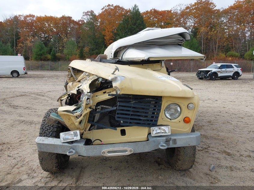 1986 Landrover Defender VIN: 1DC0001998ZZ Lot: 43556212