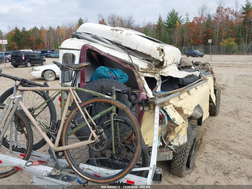 1986 Landrover Defender VIN: 1DC0001998ZZ Lot: 43556212