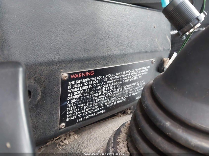 1986 Landrover Defender VIN: 1DC0001998ZZ Lot: 43556212