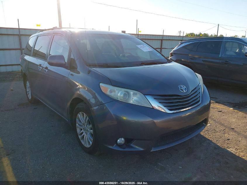 TOYOTA SIENNA XLE V6 8 PASSENGER