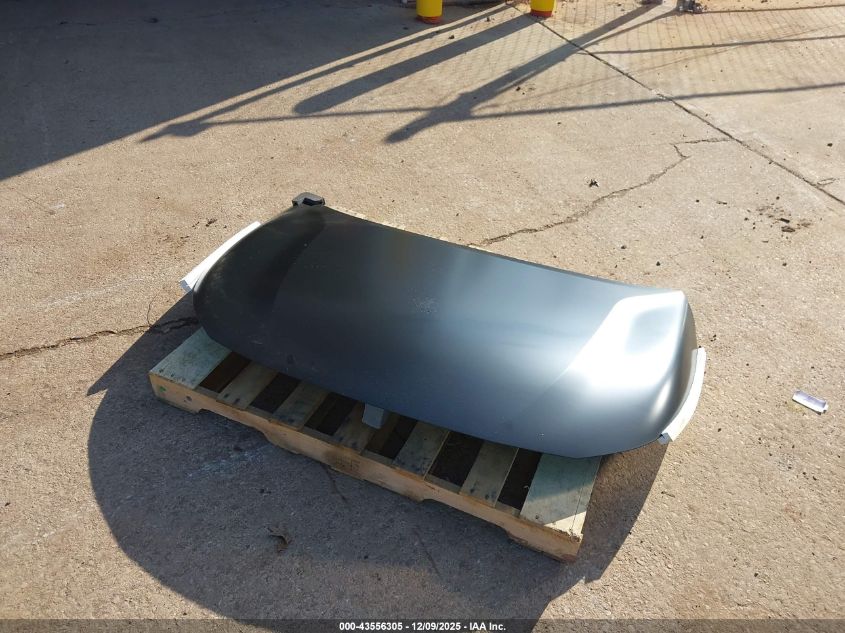 2020 Toyota Corolla Le VIN: 5YFEPRAE4LP074824 Lot: 43556305