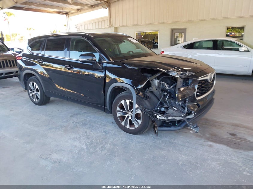 TOYOTA HIGHLANDER XLE