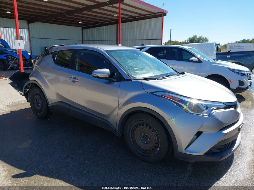 TOYOTA C-HR LE