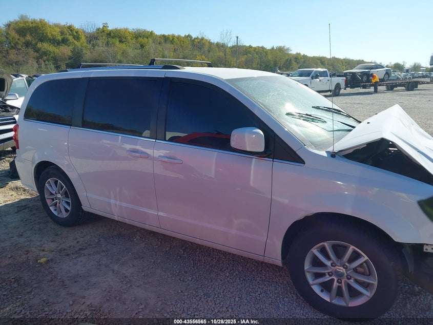 2018 Dodge Grand Caravan Sxt VIN: 2C4RDGCGXJR298884 Lot: 43556565