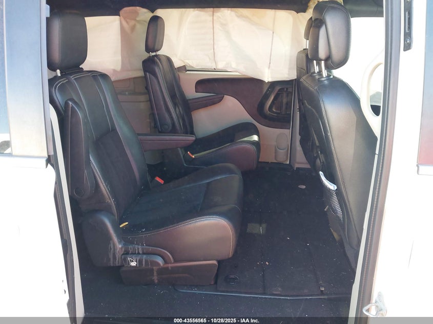 2018 Dodge Grand Caravan Sxt VIN: 2C4RDGCGXJR298884 Lot: 43556565