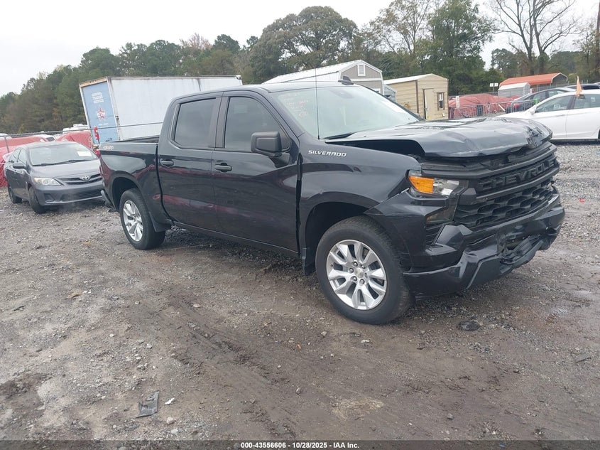 CHEVROLET SILVERADO 1500 4WD SHORT BED CUSTOM