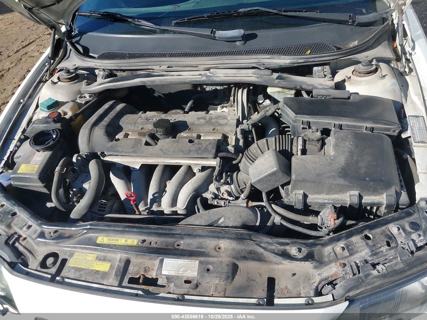 2004 Volvo V70 2.4 VIN: YV1SW64A942426450 Lot: 43556616