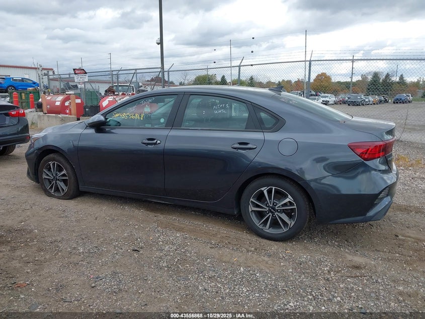 2023 Kia Forte Lxs VIN: 3KPF24AD1PE589865 Lot: 43556868