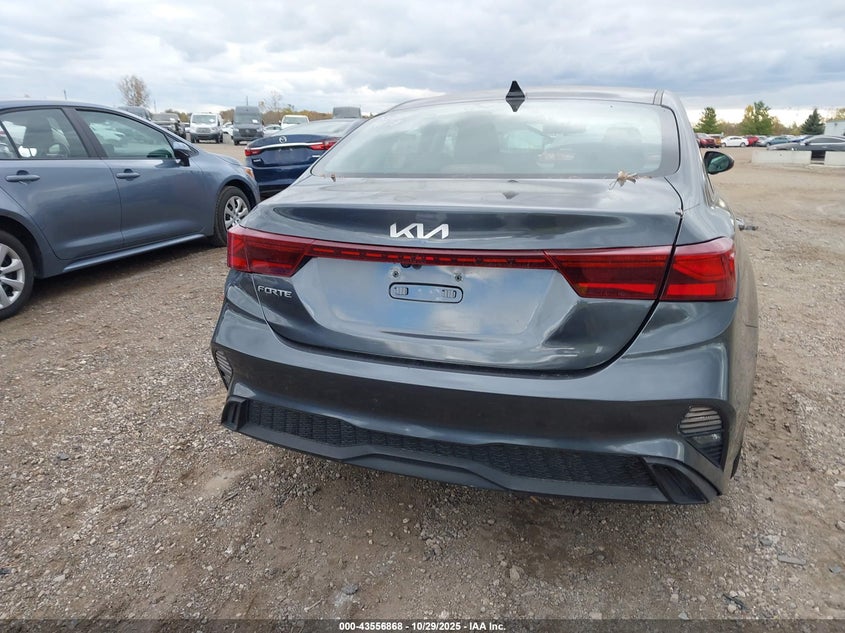 2023 Kia Forte Lxs VIN: 3KPF24AD1PE589865 Lot: 43556868