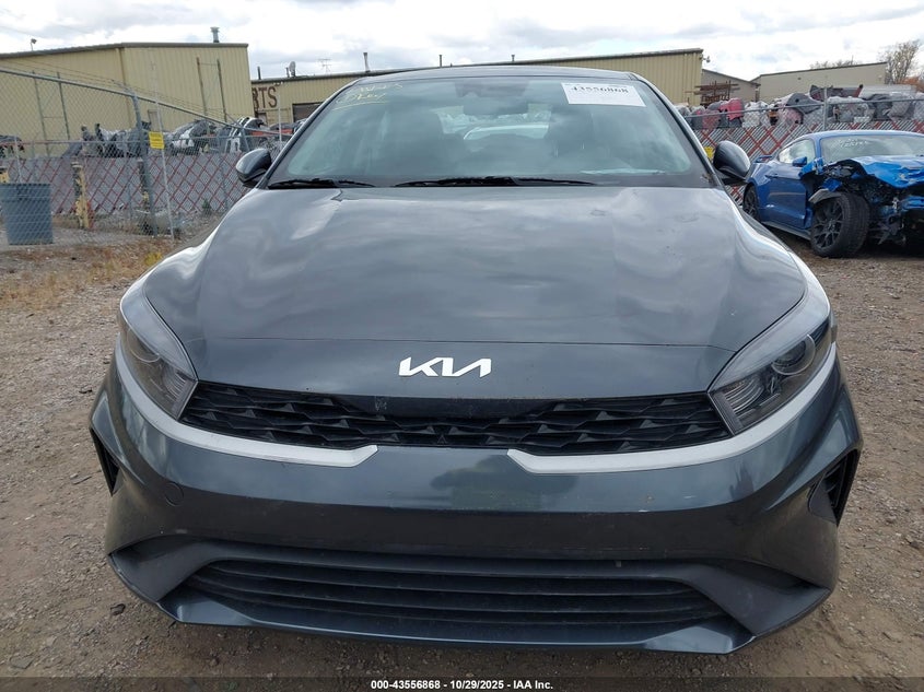 2023 Kia Forte Lxs VIN: 3KPF24AD1PE589865 Lot: 43556868