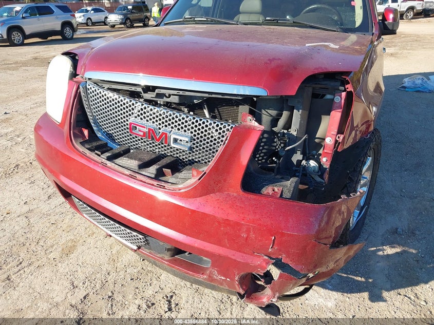 2008 GMC Yukon Denali VIN: 1GKFK63828J152249 Lot: 43556884