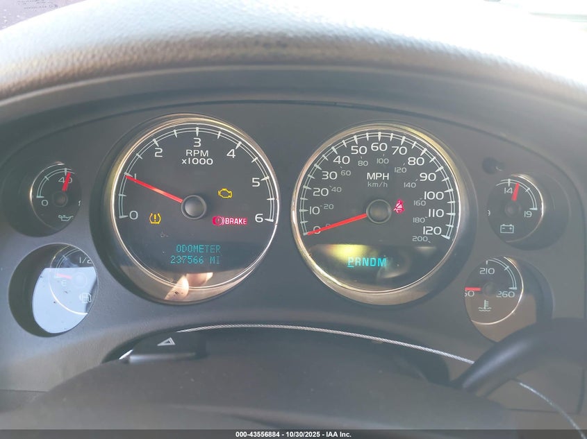 2008 GMC Yukon Denali VIN: 1GKFK63828J152249 Lot: 43556884