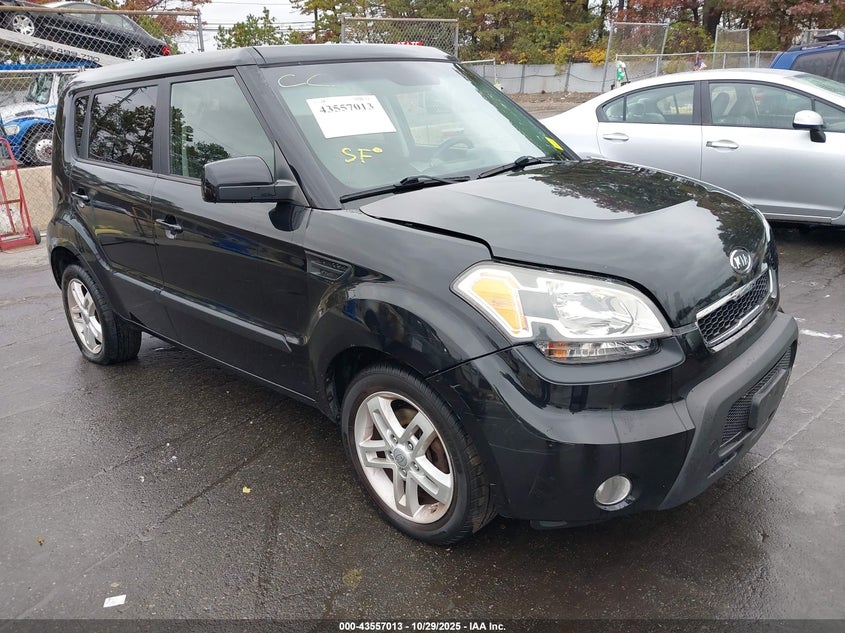 KIA SOUL +