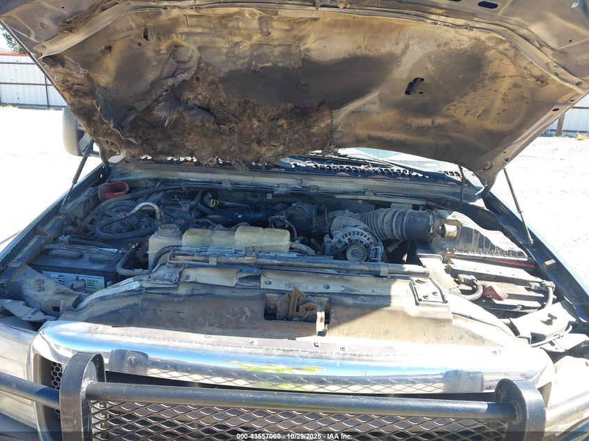 2001 Ford F-450 Lariat/Xl/Xlt VIN: 1FDXW47F51EA84251 Lot: 43557060