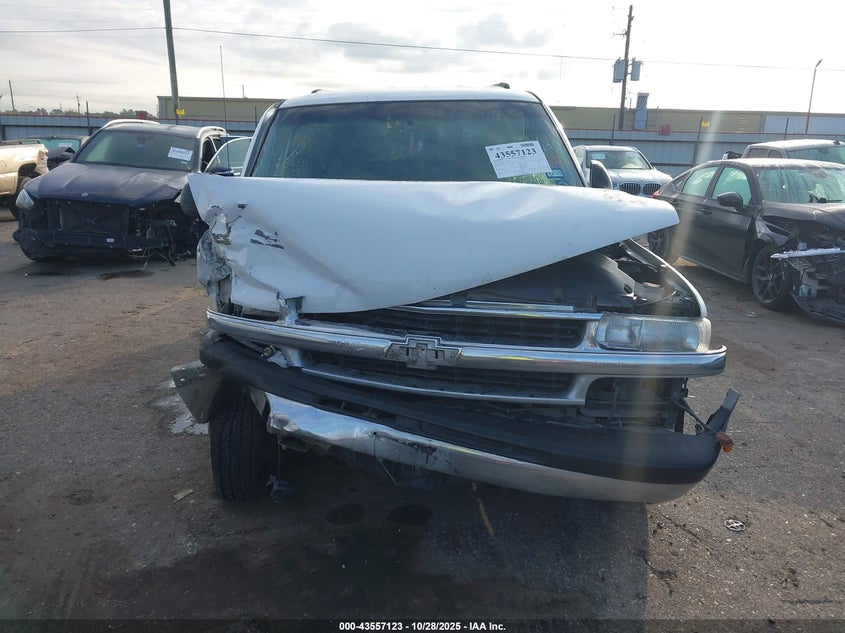 2004 Chevrolet Tahoe Ls VIN: 1GNEC13V14R112258 Lot: 43557123