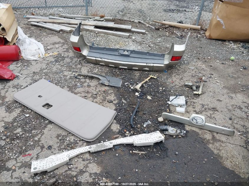 2004 Toyota 4Runner Sr5 V8 VIN: JTEBT14R148012966 Lot: 43557168