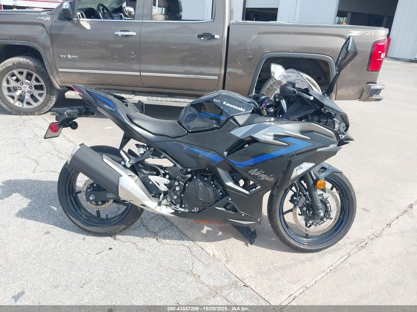 2025 Kawasaki Ex500 VIN: ML5EXGG11SDA51217 Lot: 43557209