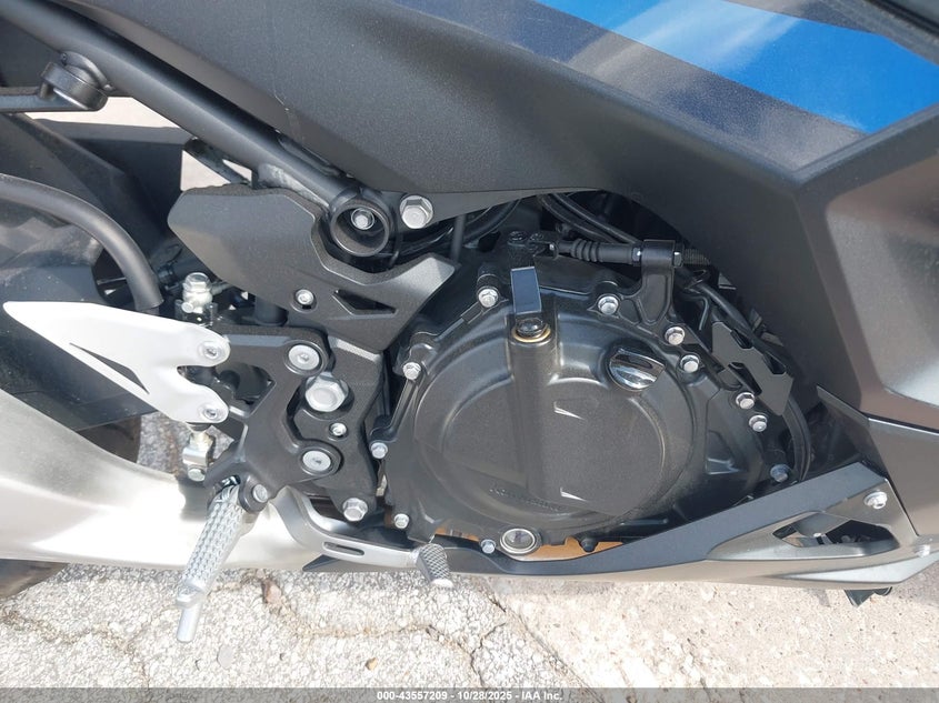 2025 Kawasaki Ex500 VIN: ML5EXGG11SDA51217 Lot: 43557209