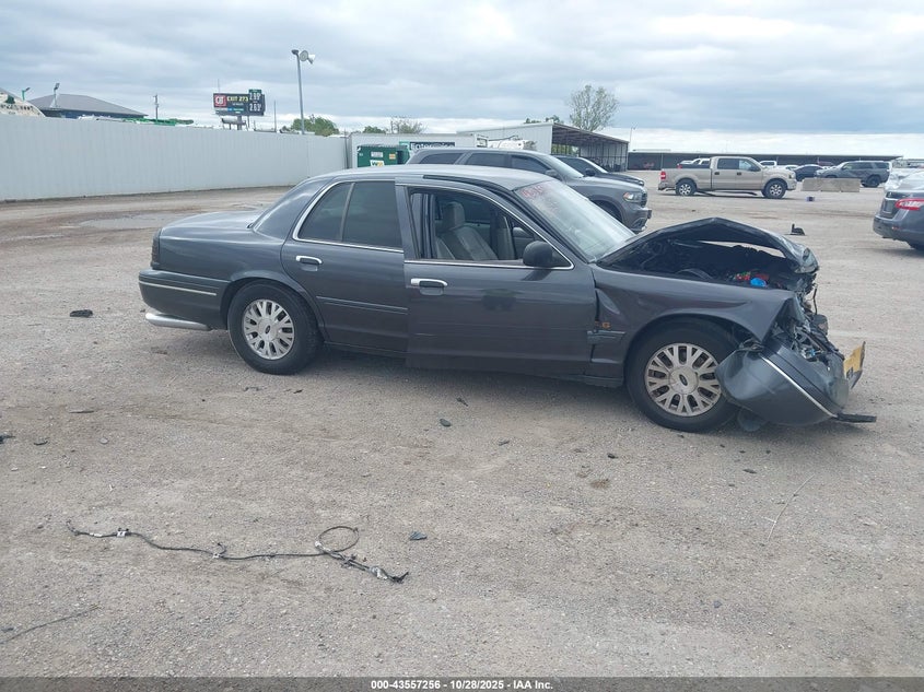 2004 Ford Crown Victoria Lx VIN: 2FAHP74W74X156121 Lot: 43557256