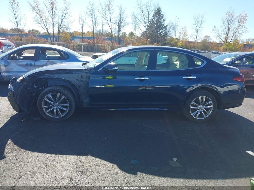 JN1BY1AR2FM560093 2015 INFINITI Q70 photo no. 15