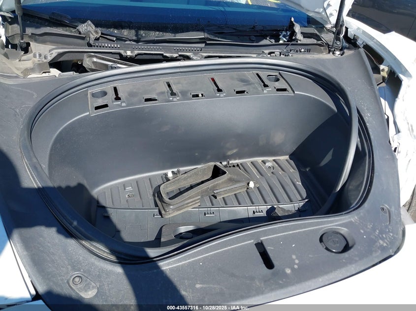 2024 Tesla Model 3 Long Range Dual Motor All-Wheel Drive VIN: 5YJ3E1EB9RF730809 Lot: 43557316