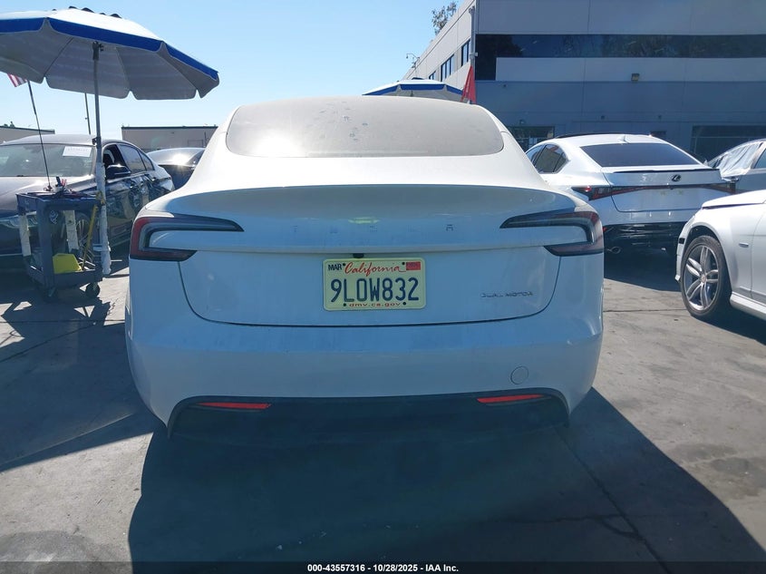 2024 Tesla Model 3 Long Range Dual Motor All-Wheel Drive VIN: 5YJ3E1EB9RF730809 Lot: 43557316
